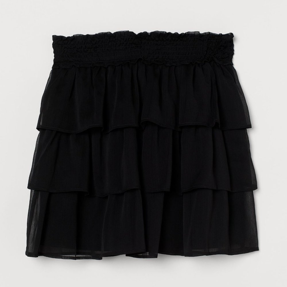 (NWT) H&M - black tiered ruffle chiffon mini skirt (small)
